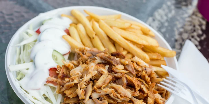 Kurací kebab tanier