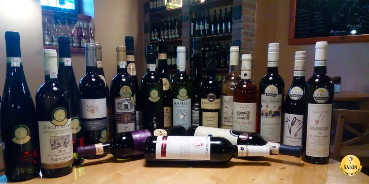 Vína na degustaci dodává vinotéka Klaret.