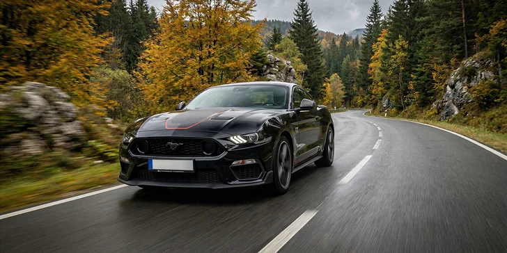 Jazda na amerických ikonách: prenájom Ford Mustang Mach 1 alebo Chevrolet Camaro SS Cabrio V8