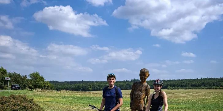 Hra je ideální pro zdatné cyklisty, kteří mají rádi šifry, pivo a historii.