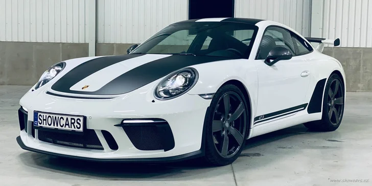 Porsche 911 Carrera GT3, patří mezi nejlepší vozy, které jezdí po této planetě.