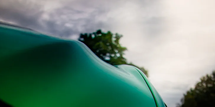 Půjčovna VEHOcars vám auto snů půjčí na den nebo na 15 až 45 minut. 