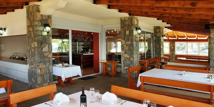 V ceně máte i snídaně v hotelové restauraci. 