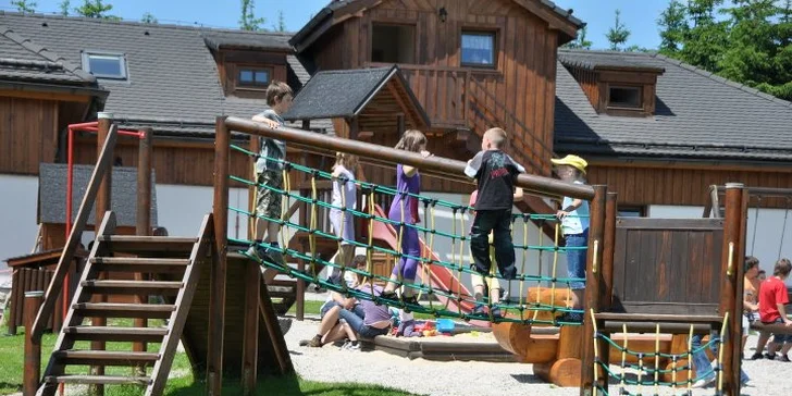 Jednu ratolest s sebou můžete vzít do 10 let v ceně voucheru.