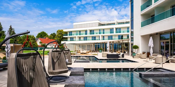 Božský pobyt u Balatonu: královský nocleh v 5* hotelu, neomezený relax v obřím wellness i delikátní polopenze