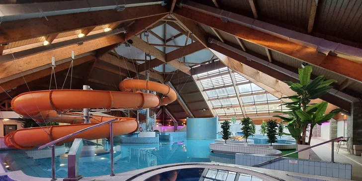 Skvěle zrelaxujete díky neomezenému vstupu do aquaparku a spa zóny.