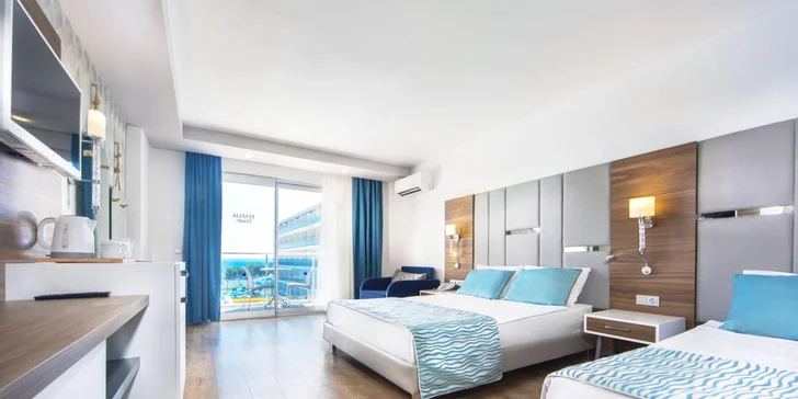 Rodinné pokoje v hlavní budově (91 m²) nabízejí dvě ložnice oddělené dveřmi pro vaše soukromí.
