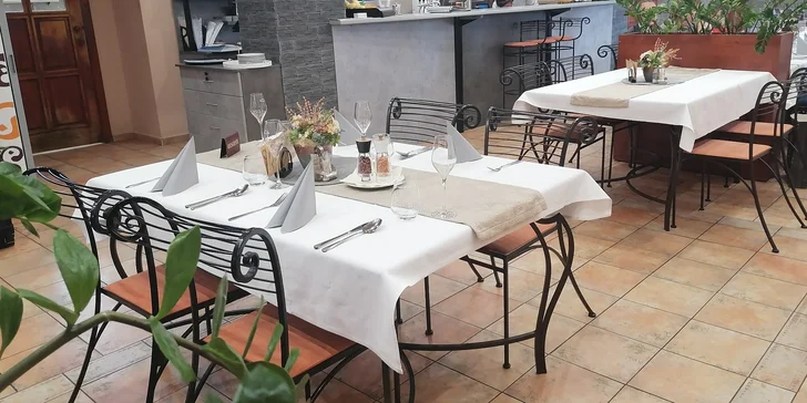 Kromě dvou druhů steaků se budou podávat i další speciality.
