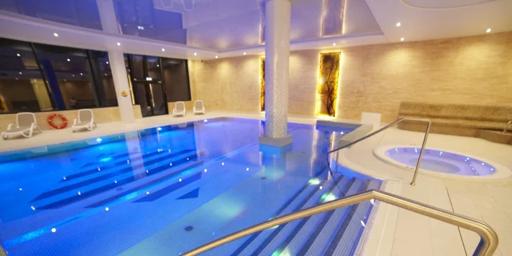 Wellness centrum je otevřené denně od 10:30 do 12:30 a od 15:00 do 21:00.