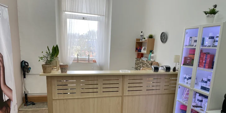  Na kurzu dostanete i vzorky kosmetiky pro vaši pleť a slevu na nákup v e‑shopu 4ladies dle vašeho výběru (15–30 %).