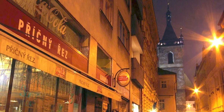 Užijte si dvoukilovou pochoutku a k tomu 3 druhy knedíků.