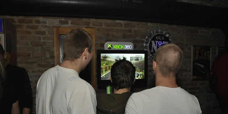 Nebo si můžete vychutnat soutěž v herních konzolích od xboxcentrum.cz.