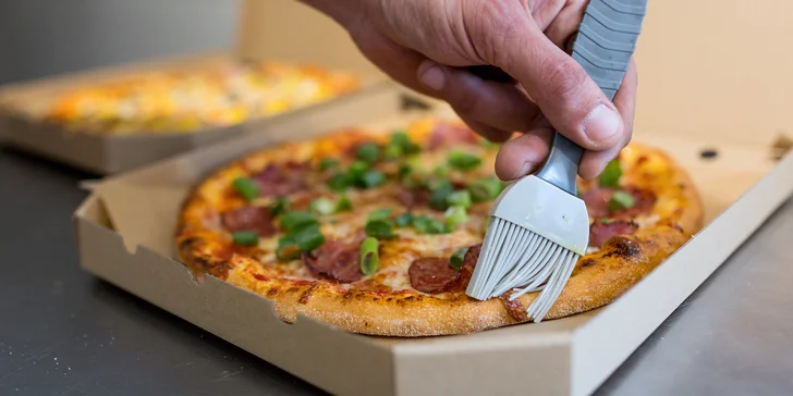 2, 3 alebo 4 pizze pečené na dreve s donáškou v rámci Košíc