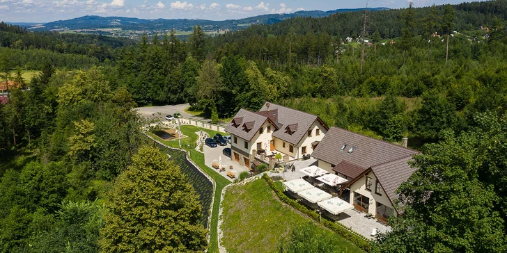 Relaxační pobyt v krásném penzionu na kraji lesa: snídaně a wellness až pro 4 osoby