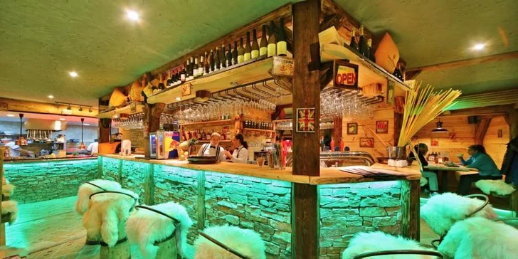 K luxusnímu ubytování patří i špičkový all inclusive program.