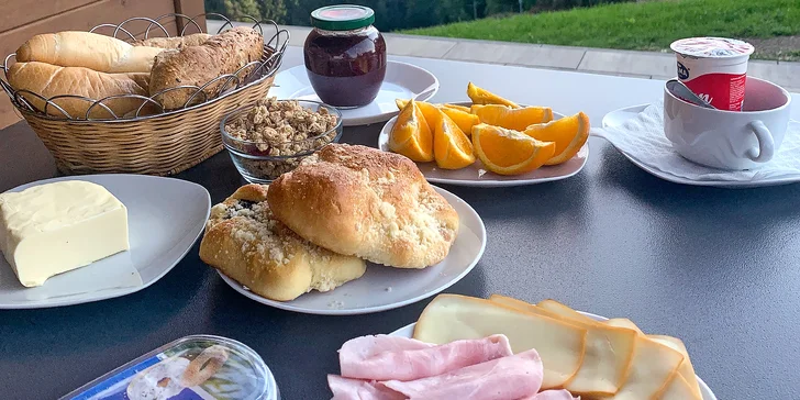 V cene pobytu jedného z variant máte bohaté servírované raňajky.