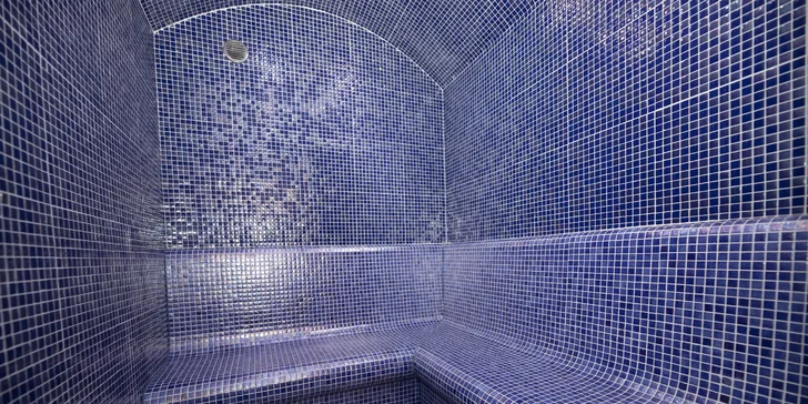Vstup do wellness platí vždy pro dvě osoby. 