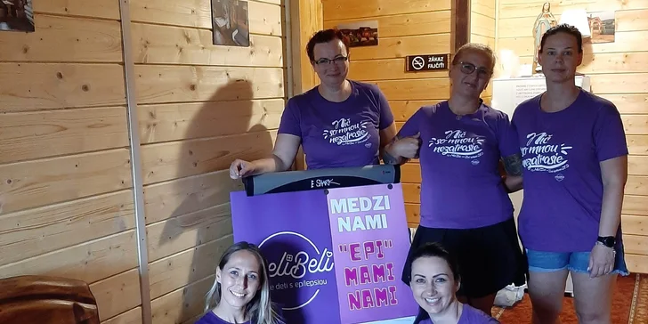 Dôležitá je aj podpora rodičov detí, ktorí si nemajú kedy od náročnej starostlivosti oddýchnuť. Meli Beli, o. z. zabezpečilo mamám spoločný pobyt s wellness, súčasťou ktorého boli edukatívne aktivity z oblasti starostlivosti o dieťa s epilepsiou.