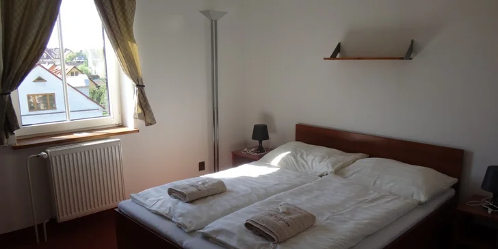 Pokoje jsou zařízené jednoduše a jsou ideální pro méně náročné hosty.
