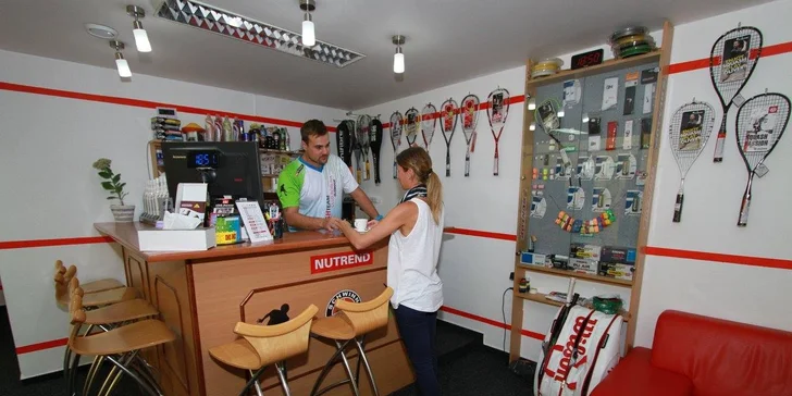 Fitness najdete v obchodním domě Koruna, použijte boční vstup.