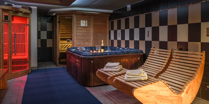 Privátny wellness vo Vila Astra *** s fľašou sektu pre 2 alebo 4 osoby