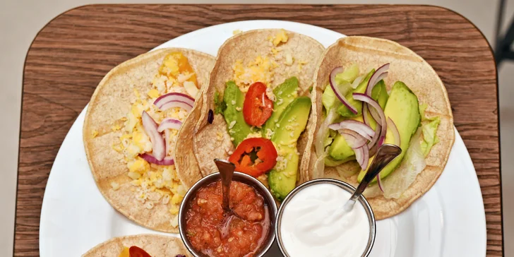 A čekají vás také zeleninové tacos.