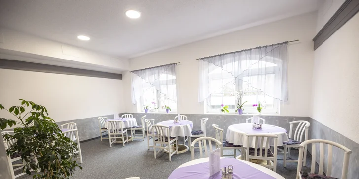 V restauraci si pochutnáte na polopenzi.