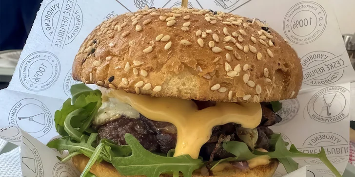 Voucher můžete využít na cokoliv z menu vč. nápojů.