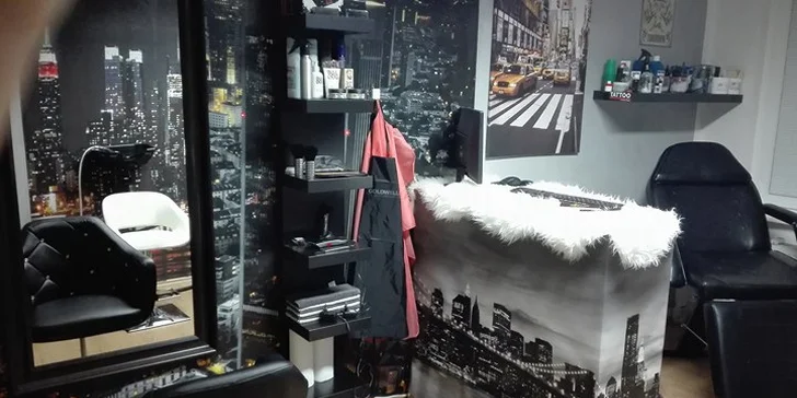 Tetovací studio Poco - Loco se nachází v ulici U Tvrze.