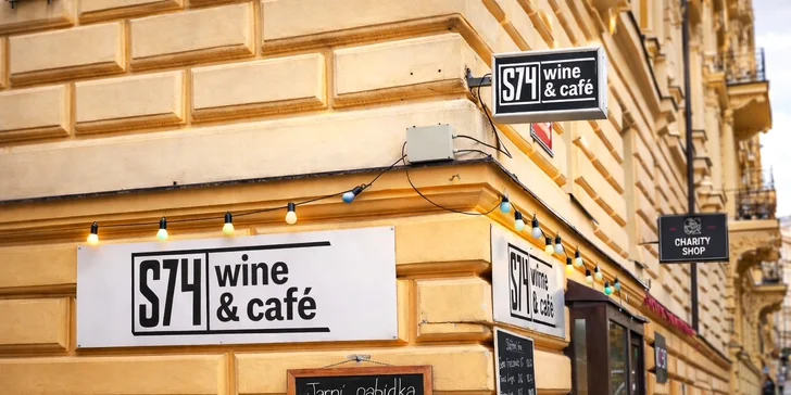 Voucher se vztahuje výhradně na konzumaci na místě, abyste si místní genius loci mohli užít opravdu naplno. 