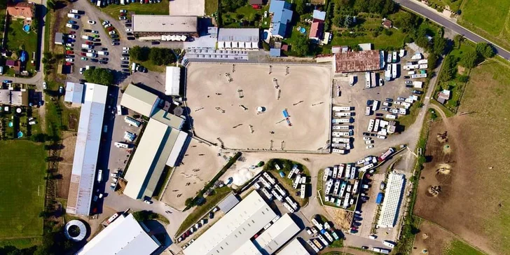 Jezdecký areál Zduchovice