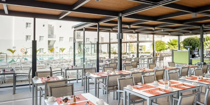 Na téhle dovolené se vůbec nemusíte starat o jídlo – v ceně máte all inclusive stravu.