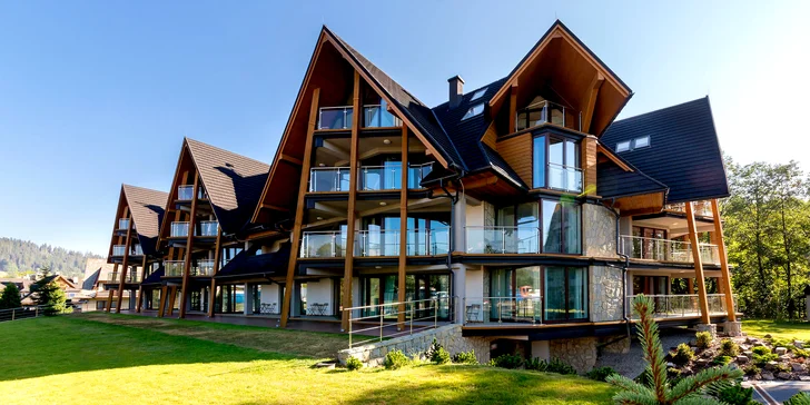 Tatry ako na dlani, priamo z vašej terasy - jesenný oddych v poľských apartmánoch Tatrzańska Ostoja