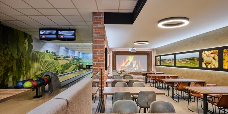 Mají tu také nový Bowling bar, tak si přijďte zahrát. 