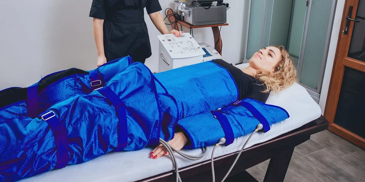 Přístrojová i manuální lymfodrenáž ve Spa Aquapalace: 1 nebo 5 procedur