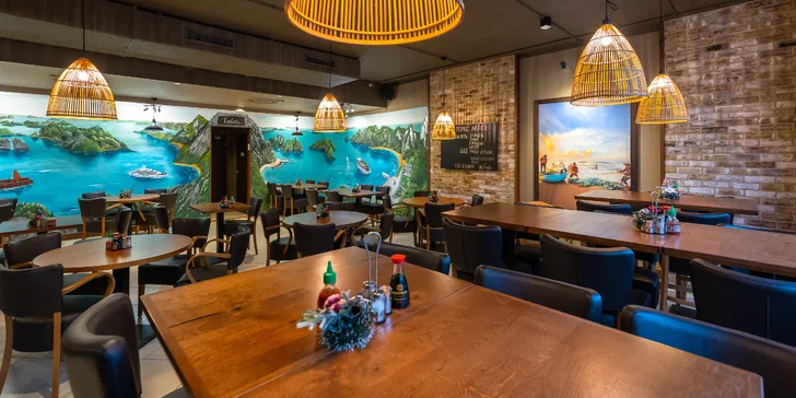 V reštaurácii Gao na vás čaká príjemný interiér a moderné sushi sety.