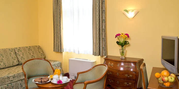 Hotel sídli v historickej budove z 18. storočia.