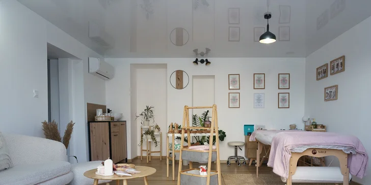 Špeciálna stredomorská masáž pre kompletnú obnovu energie a hlboký relax.