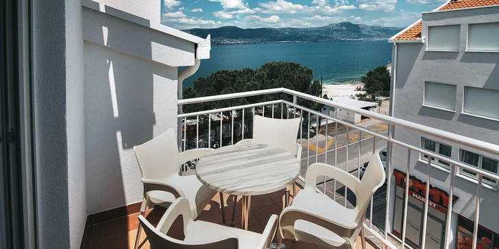 Všetky apartmány majú vlastný balkón. 
