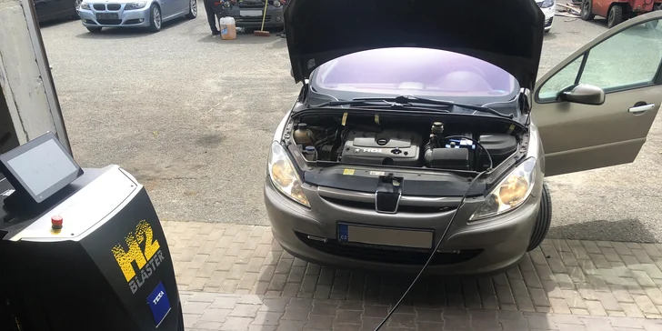 O jejich odstranění se postarají v salonu Auto Checker.cz.