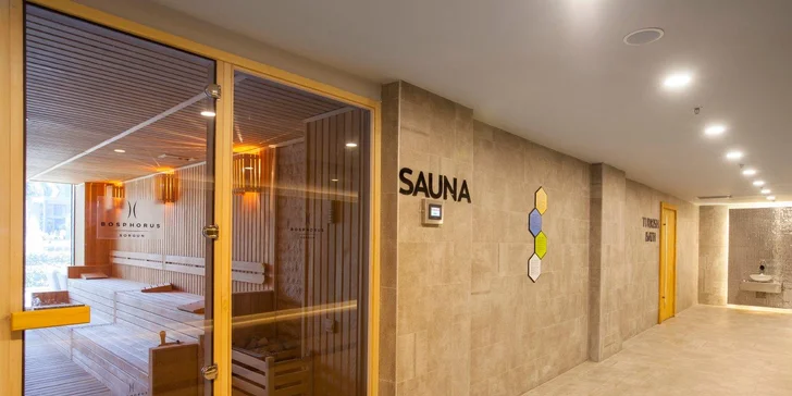 Navštivte špičkové wellness centrum se saunou, párou a tradičními tureckými lázněmi hammam.