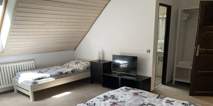 Třílůžkový pokoj