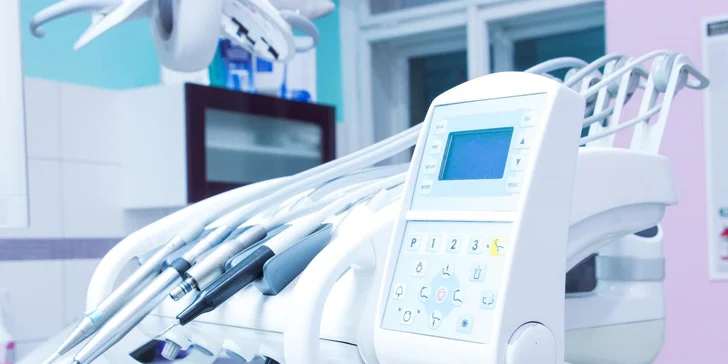 Bělení a zároveň i profesionální dentální hygienu vám provedou v ordinaci Leila Clinic.