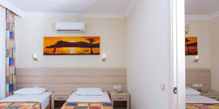 Zamluvit si můžete také prostornější apartmán se dvěma oddělenými ložnicemi.