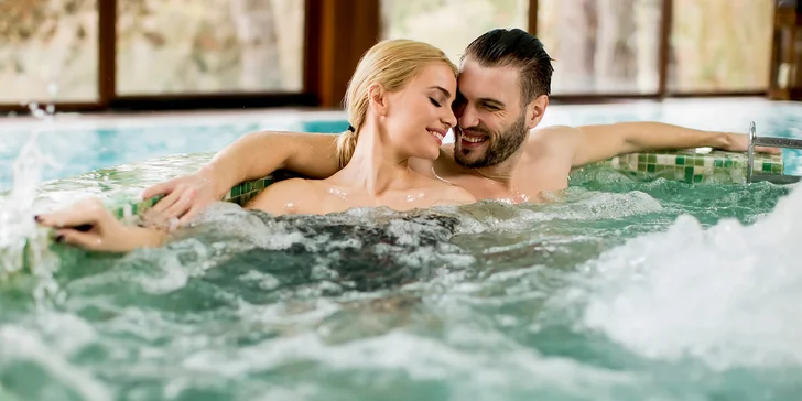 Báječně strávený čas: privátní vířivka i infrasauna pro 2 osoby