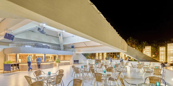 V rámci pobytu můžete navštívit asijskou, tureckou či italskou restauraci. 