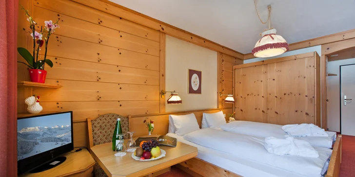 Tento rodinný štvorhviezdičkový hotel vás očarí svojou typickou alpskou architektúrou a vrúcnou atmosférou.