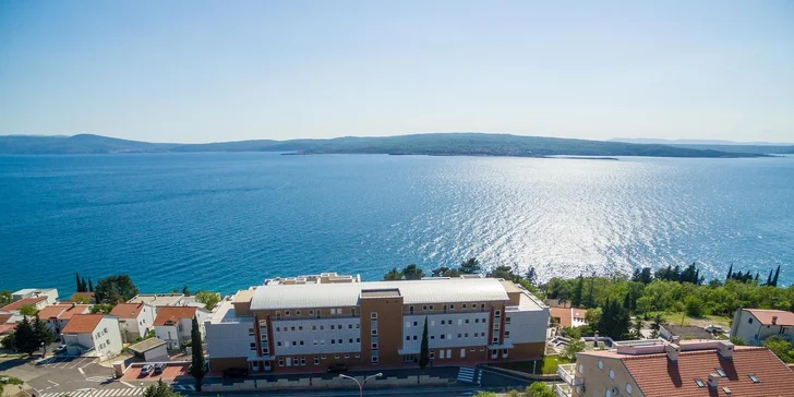 Apartmánový komplex Crikvenica Residence vám ponúkne relax iba 70 m od pláže