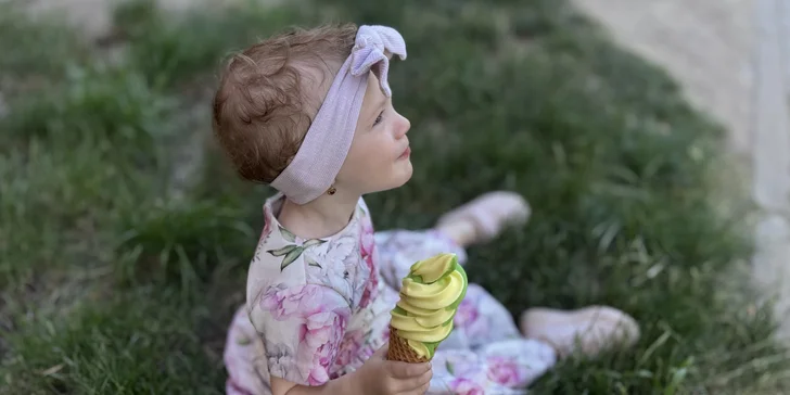 Příchuť si vyberete podle aktuální nabídky – mívají tu např. vanilku, meruňku (sorbet), čokoládu, pomelo, pistácii a další.