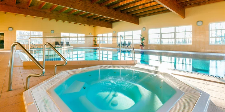 Spať budete v rezorte Bursztyn Spa & Wellness a wellness máte v cene.